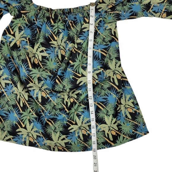 NEW Petersyn Lily Off The Should Long Sleeve Print Top, Medium, New With Tags - Picture 6 of 13